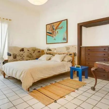 Holiday home La Caleta *